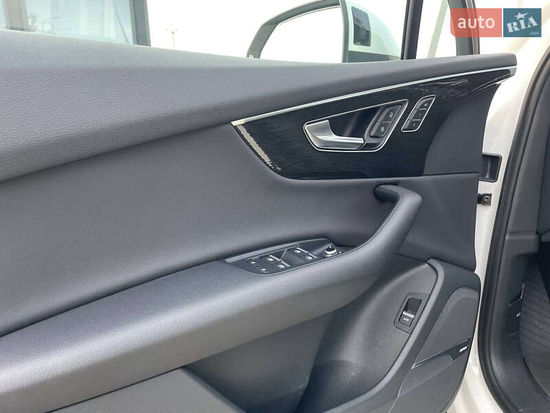 Внедорожник / Кроссовер Audi Q7 2019 в Львове