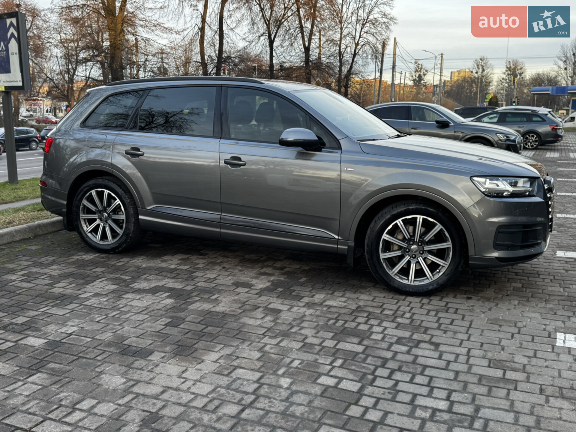 2017 Audi Q7 - мініатюра 3