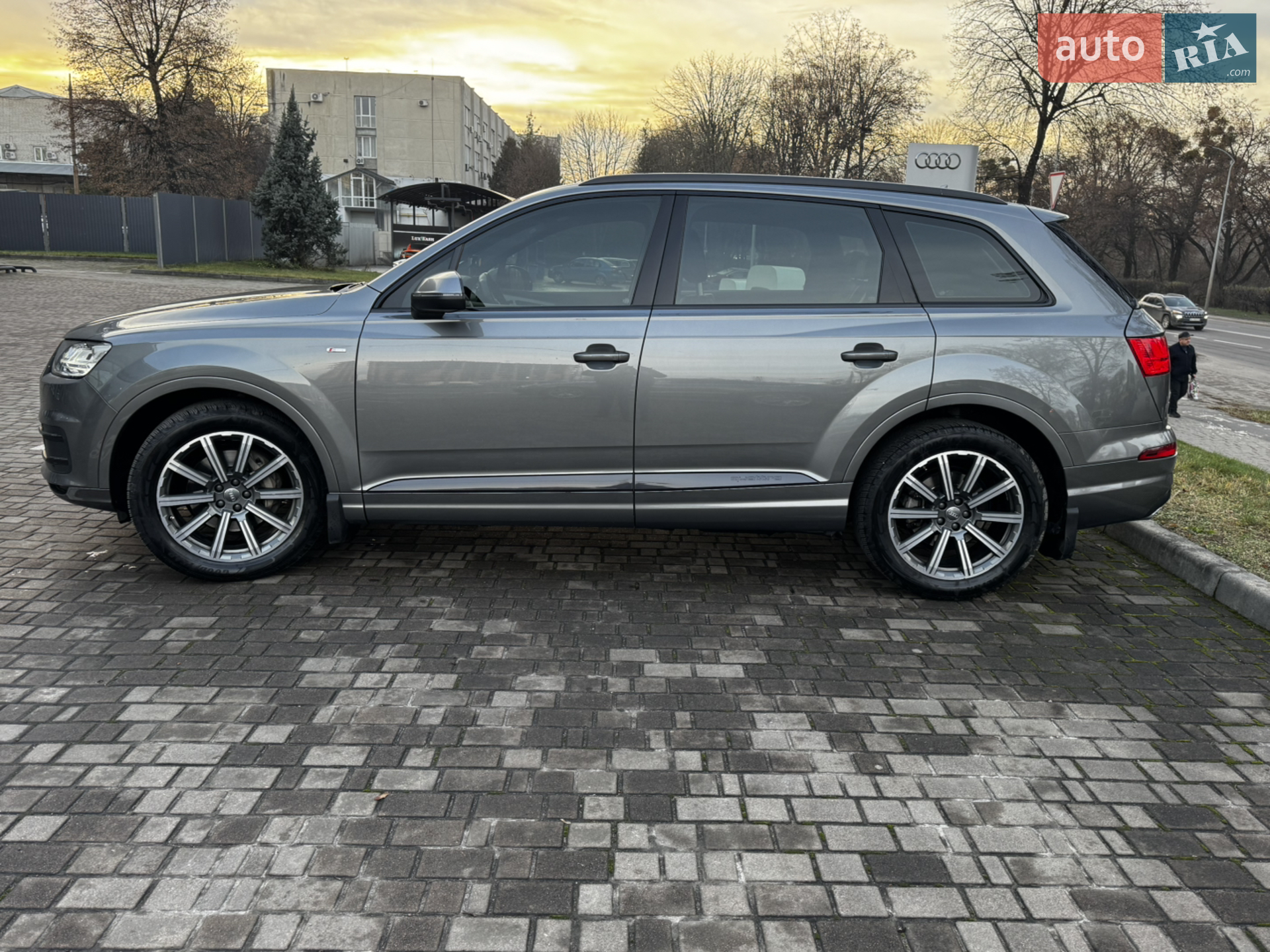 2017 Audi Q7 - мініатюра 5
