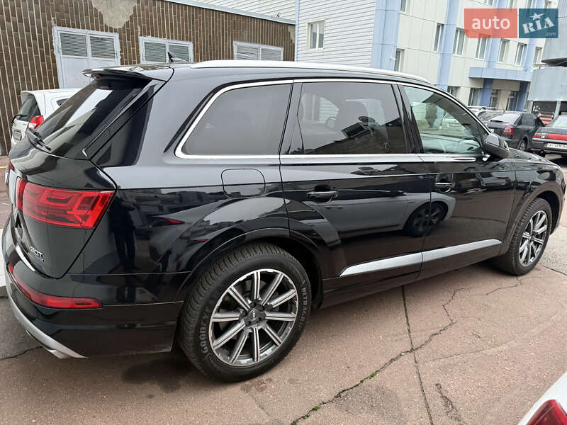 Внедорожник / Кроссовер Audi Q7 2017 в Киеве фото 5 Внедорожник / Кроссовер Audi Q7 2017 в Киеве