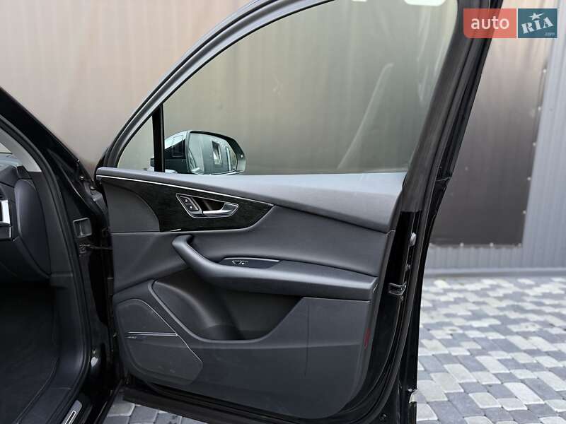 Внедорожник / Кроссовер Audi Q7 2020 в Львове фото 62 Внедорожник / Кроссовер Audi Q7 2020 в Львове