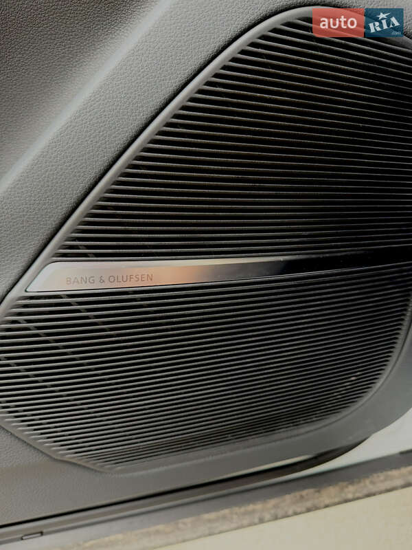Внедорожник / Кроссовер Audi Q7 2021 в Киеве фото 12 Внедорожник / Кроссовер Audi Q7 2021 в Киеве