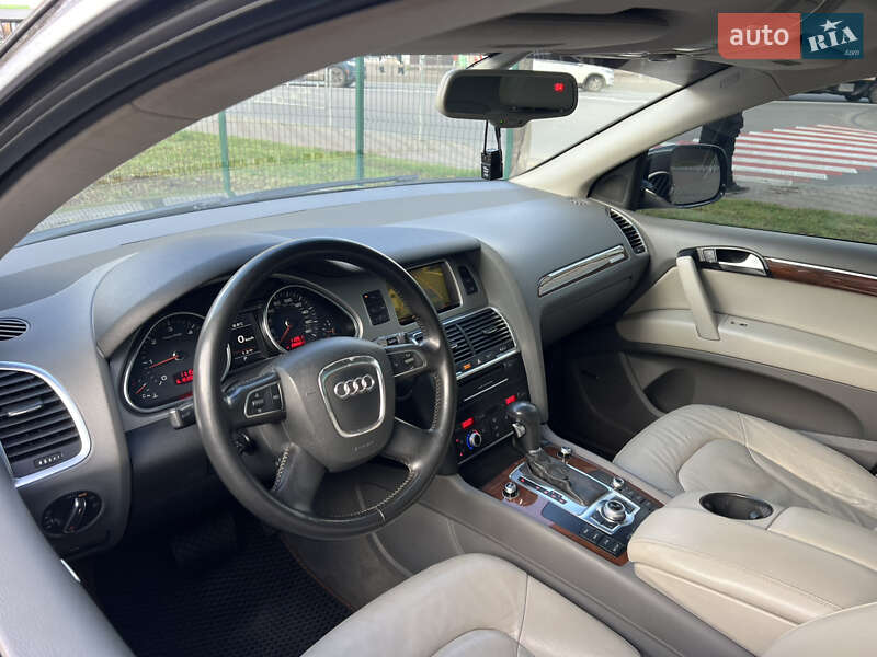 Внедорожник / Кроссовер Audi Q7 2010 в Киеве фото 20 Внедорожник / Кроссовер Audi Q7 2010 в Киеве