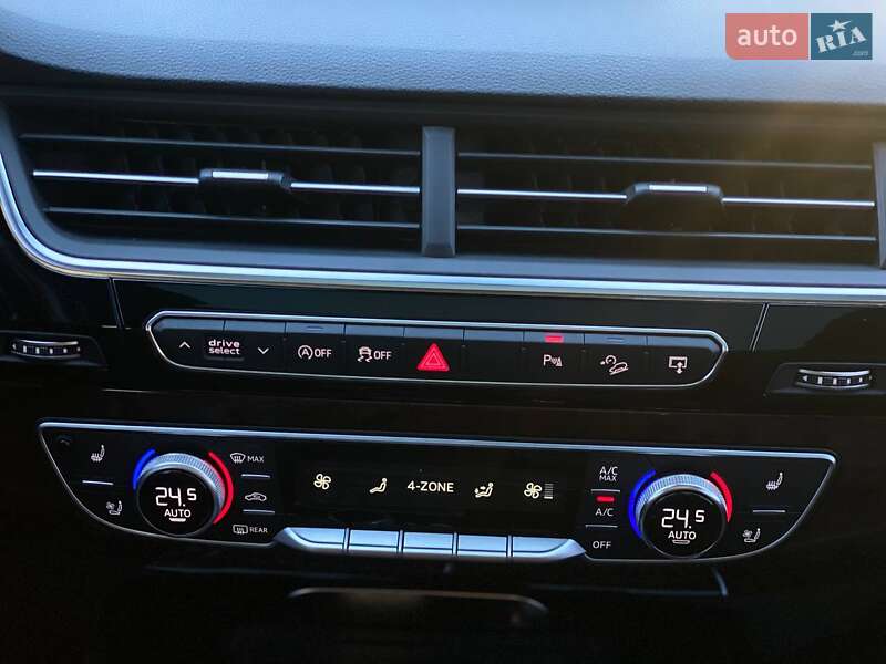 Внедорожник / Кроссовер Audi Q7 2016 в Львове