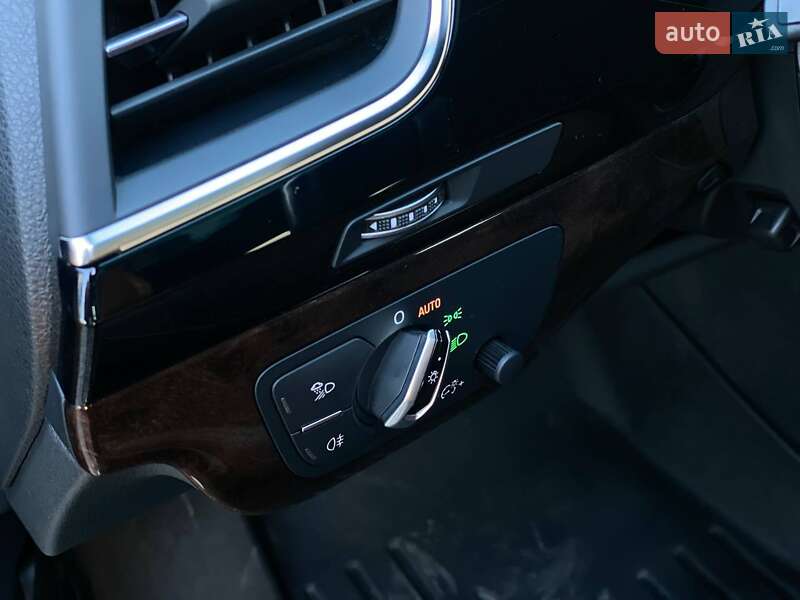 Внедорожник / Кроссовер Audi Q7 2016 в Львове