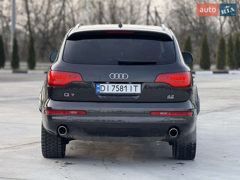 Внедорожник / Кроссовер Audi Q7 2008 в Звягеле