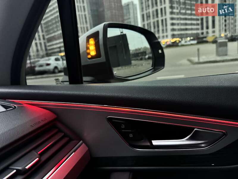 Внедорожник / Кроссовер Audi Q7 2017 в Киеве фото 24 Внедорожник / Кроссовер Audi Q7 2017 в Киеве