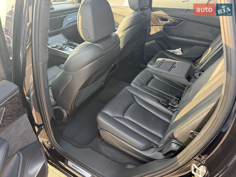 Внедорожник / Кроссовер Audi Q7 2020 в Киеве фото 10 Внедорожник / Кроссовер Audi Q7 2020 в Киеве