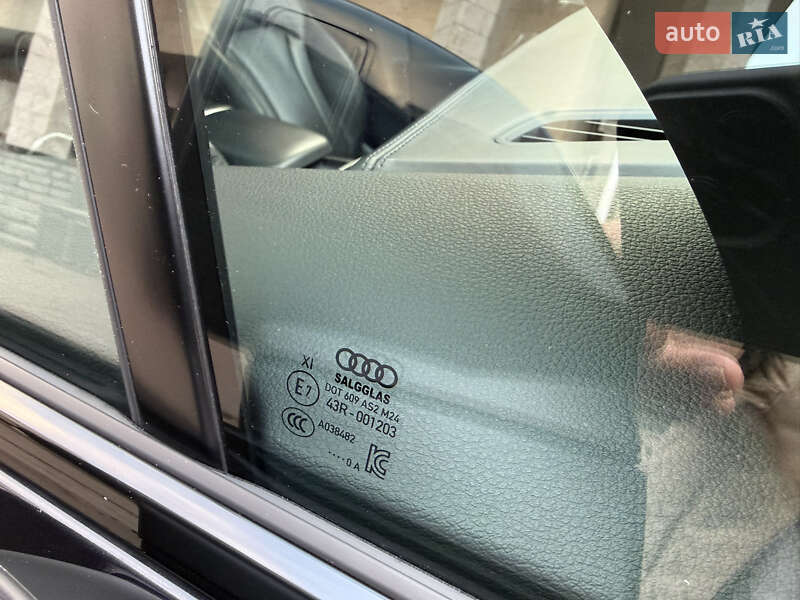 Внедорожник / Кроссовер Audi Q7 2020 в Киеве