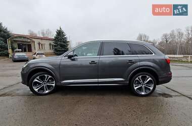 Внедорожник / Кроссовер Audi Q7 2022 в Днепре