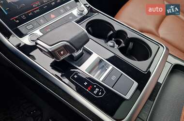 Внедорожник / Кроссовер Audi Q7 2022 в Днепре