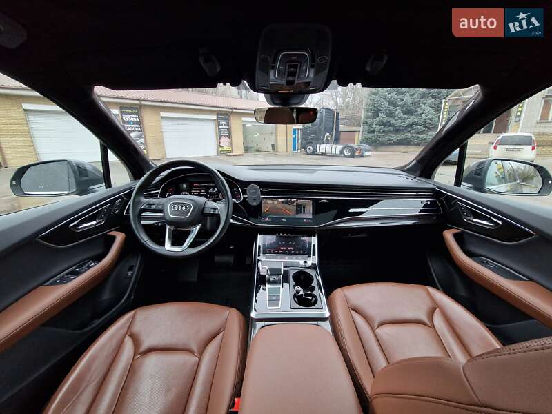 Внедорожник / Кроссовер Audi Q7 2022 в Днепре