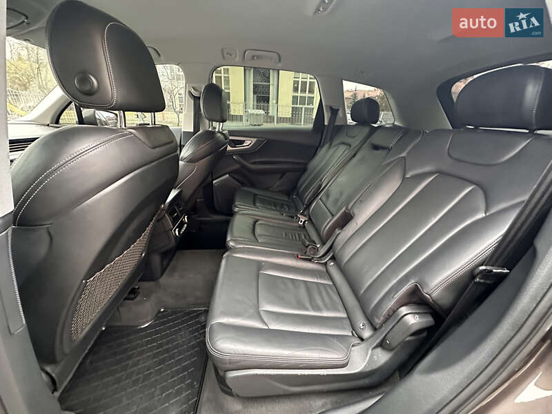Внедорожник / Кроссовер Audi Q7 2017 в Киеве фото 9 Внедорожник / Кроссовер Audi Q7 2017 в Киеве