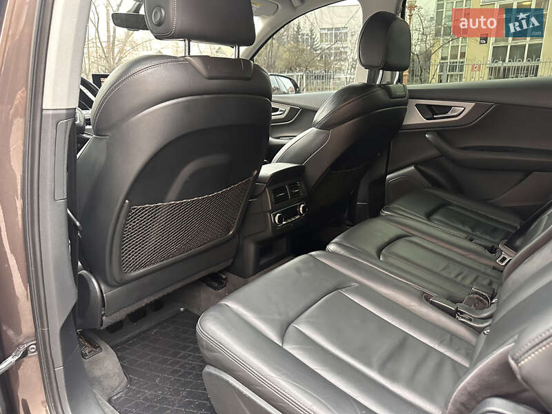 Внедорожник / Кроссовер Audi Q7 2017 в Киеве фото 8 Внедорожник / Кроссовер Audi Q7 2017 в Киеве