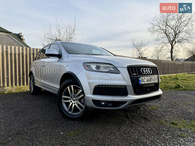Внедорожник / Кроссовер Audi Q7 2012 в Владимире