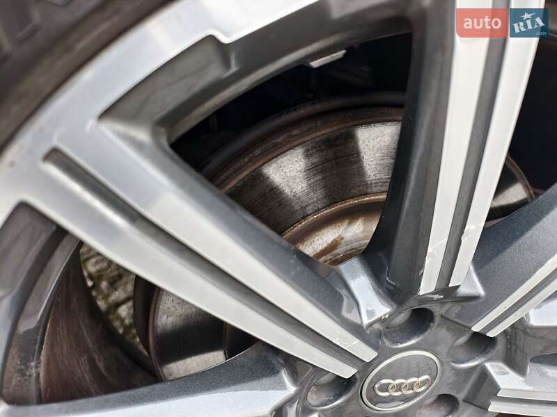 Внедорожник / Кроссовер Audi Q7 2016 в Киеве фото 15 Внедорожник / Кроссовер Audi Q7 2016 в Киеве
