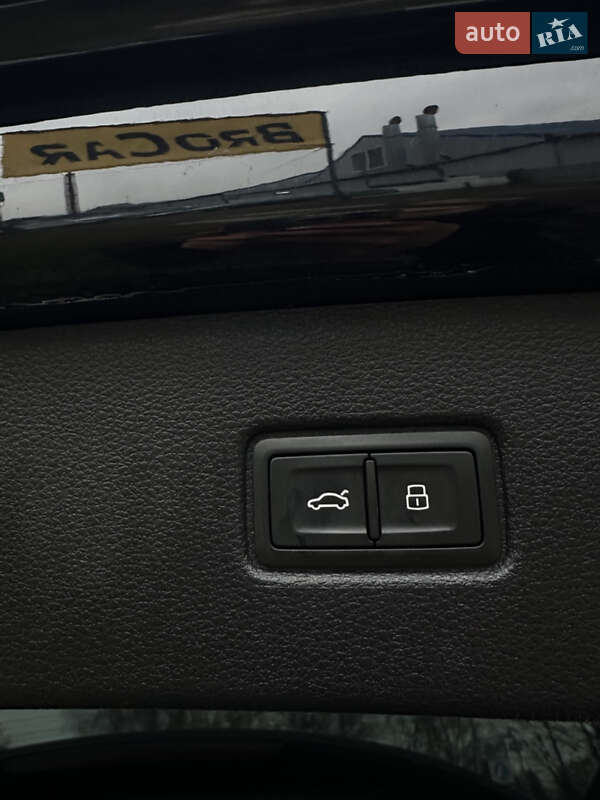 Внедорожник / Кроссовер Audi Q7 2019 в Луцке