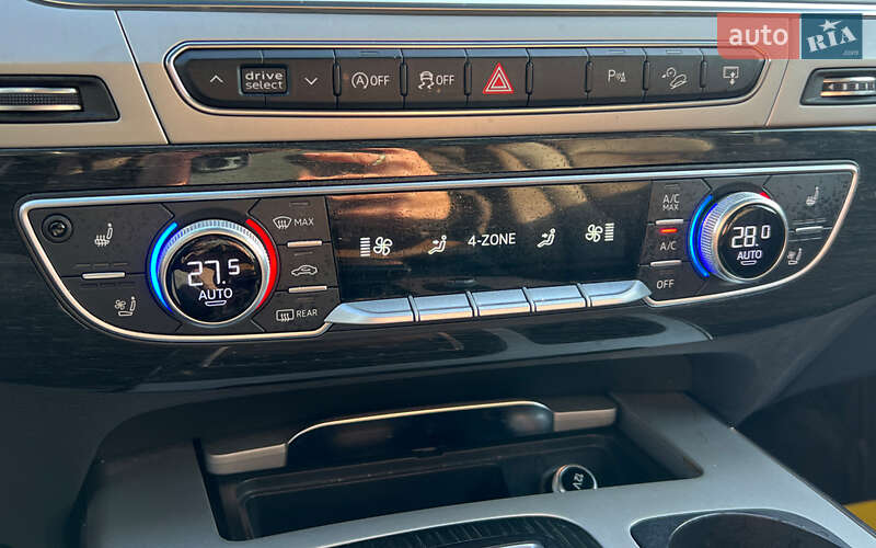 Внедорожник / Кроссовер Audi Q7 2016 в Львове