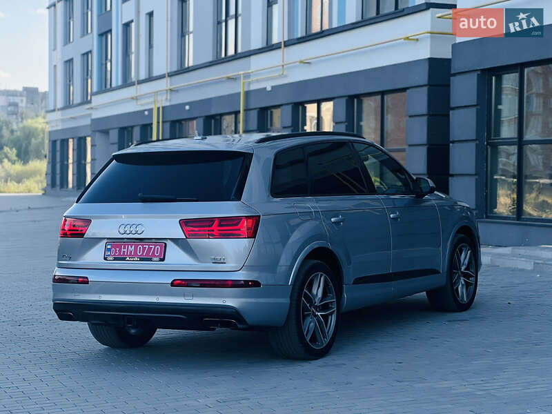 Внедорожник / Кроссовер Audi Q7 2017 в Ковеле