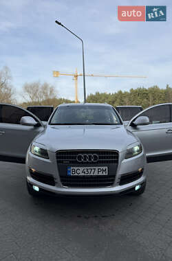 Позашляховик / Кросовер Audi Q7 2006 в Новояворівську