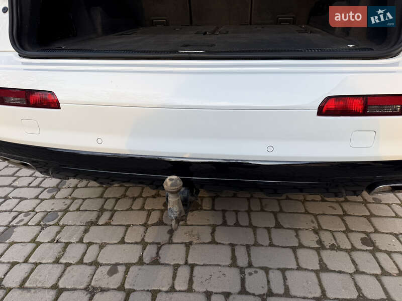 Внедорожник / Кроссовер Audi Q7 2016 в Коломые