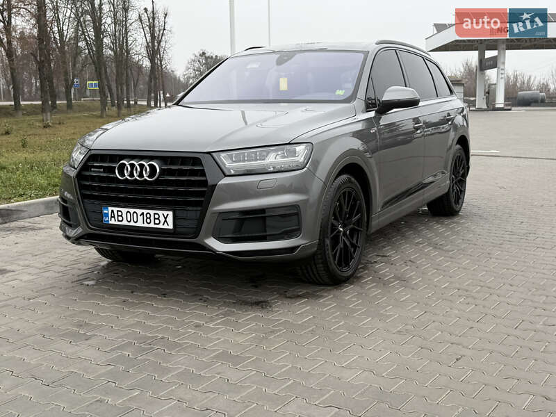 Внедорожник / Кроссовер Audi Q7 2016 в Виннице