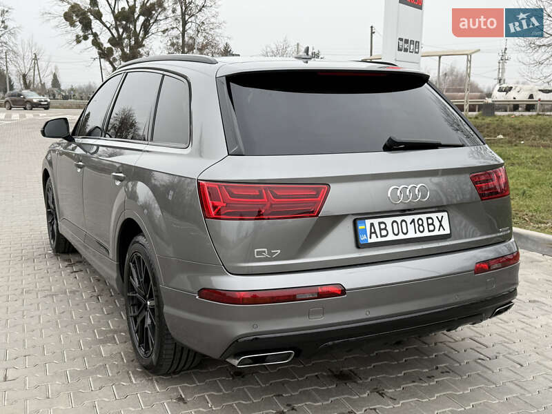 Внедорожник / Кроссовер Audi Q7 2016 в Виннице