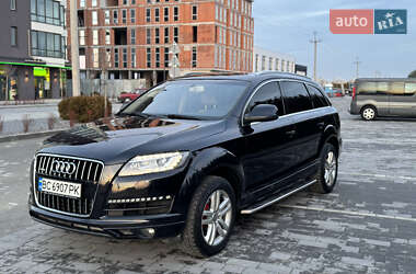 Внедорожник / Кроссовер Audi Q7 2010 в Городке