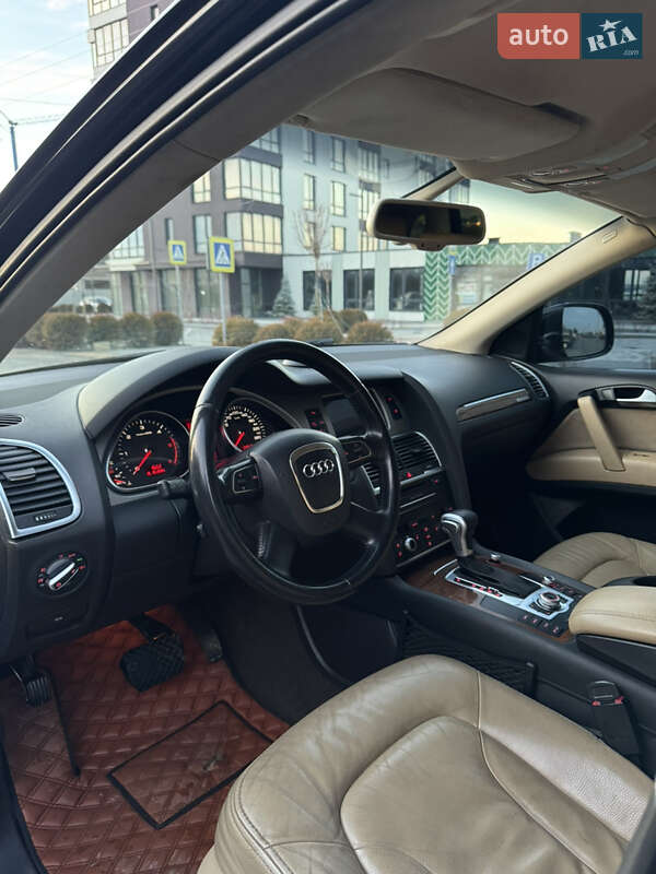 Внедорожник / Кроссовер Audi Q7 2010 в Городке фото 15 Внедорожник / Кроссовер Audi Q7 2010 в Городке