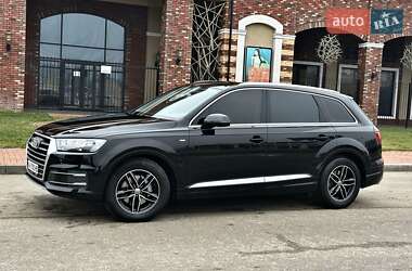 Внедорожник / Кроссовер Audi Q7 2016 в Киеве