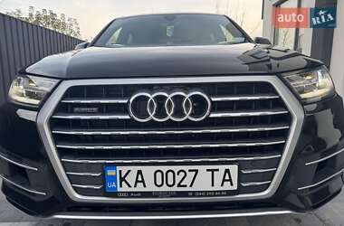 Внедорожник / Кроссовер Audi Q7 2018 в Киеве