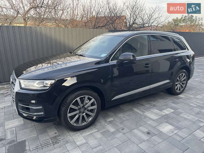 Внедорожник / Кроссовер Audi Q7 2018 в Киеве