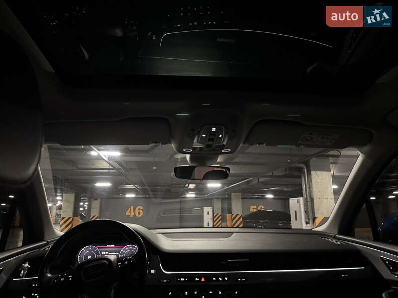 Внедорожник / Кроссовер Audi Q7 2015 в Львове