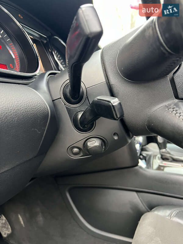 Внедорожник / Кроссовер Audi Q7 2006 в Новояворовске