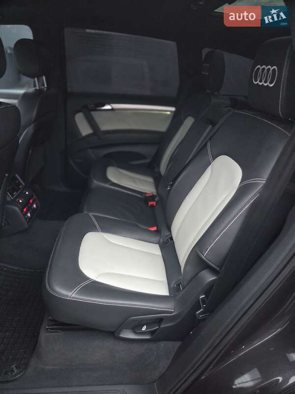 Внедорожник / Кроссовер Audi Q7 2014 в Виннице