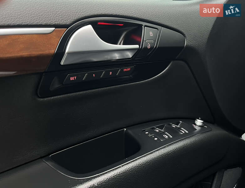 Внедорожник / Кроссовер Audi Q7 2012 в Львове