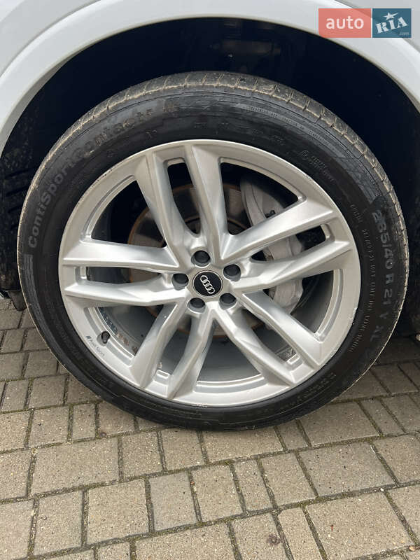 Внедорожник / Кроссовер Audi Q7 2018 в Львове