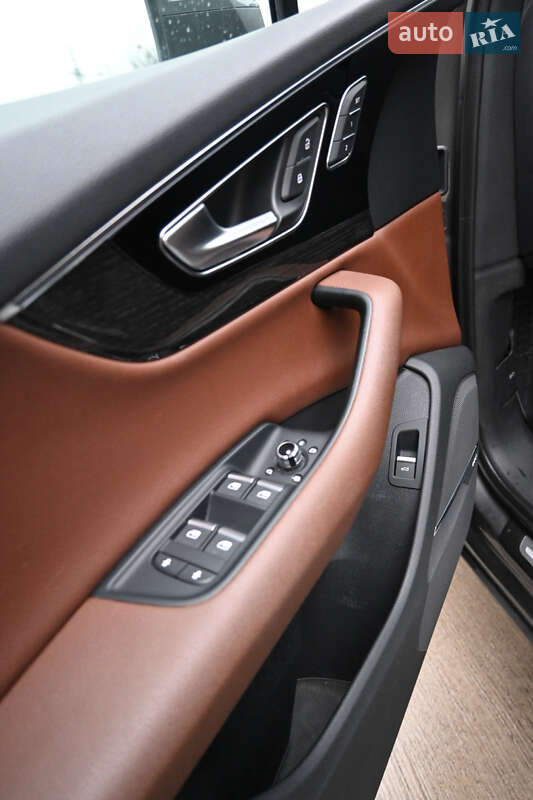 Внедорожник / Кроссовер Audi Q7 2019 в Луцке