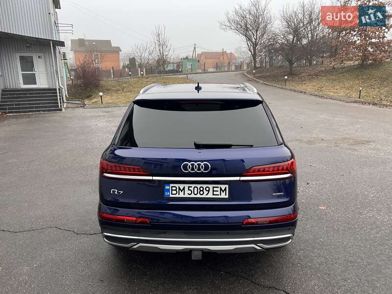 Внедорожник / Кроссовер Audi Q7 2020 в Сумах