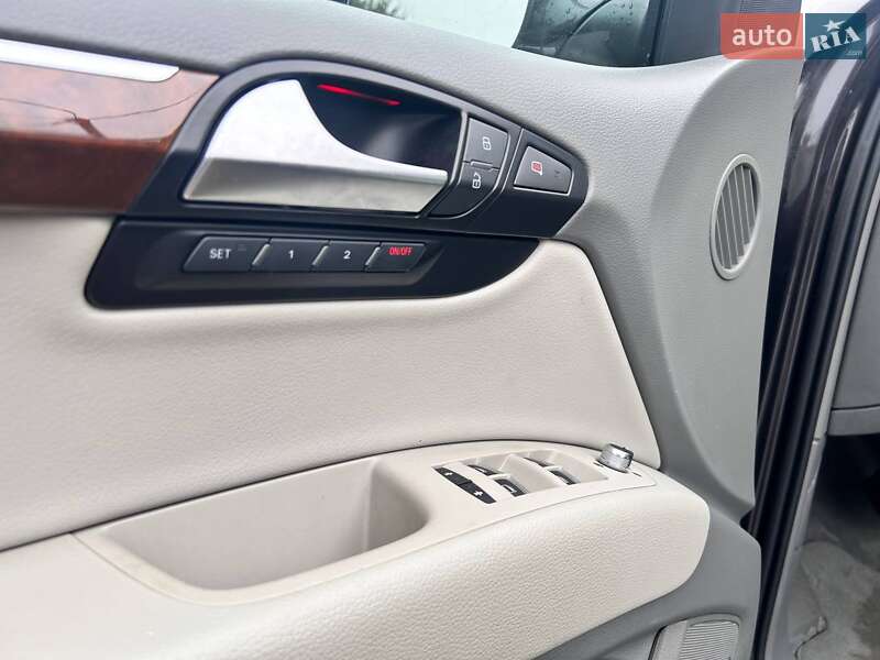 Внедорожник / Кроссовер Audi Q7 2012 в Ровно