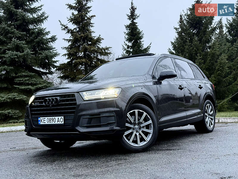 Внедорожник / Кроссовер Audi Q7 2019 в Днепре