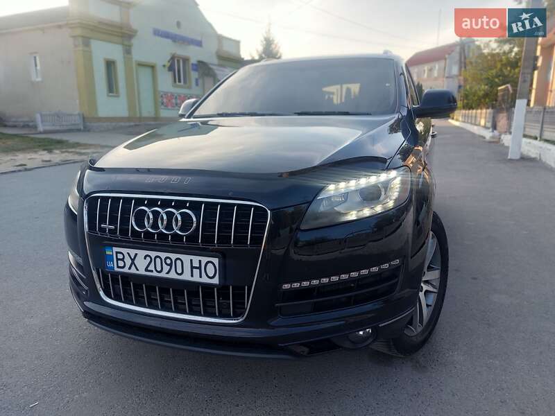 Внедорожник / Кроссовер Audi Q7 2012 в Смотриче