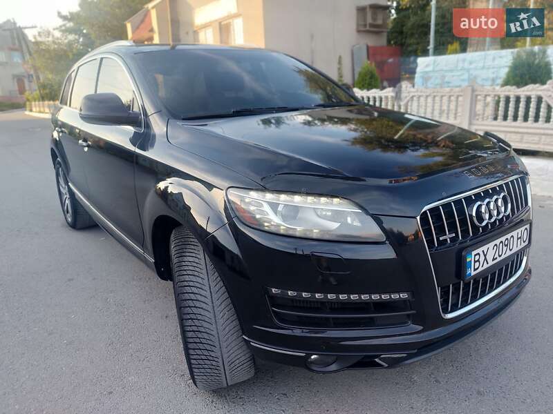 Внедорожник / Кроссовер Audi Q7 2012 в Смотриче
