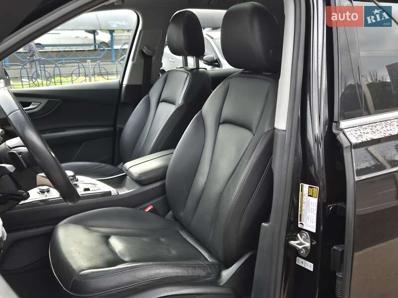 Внедорожник / Кроссовер Audi Q7 2018 в Киеве