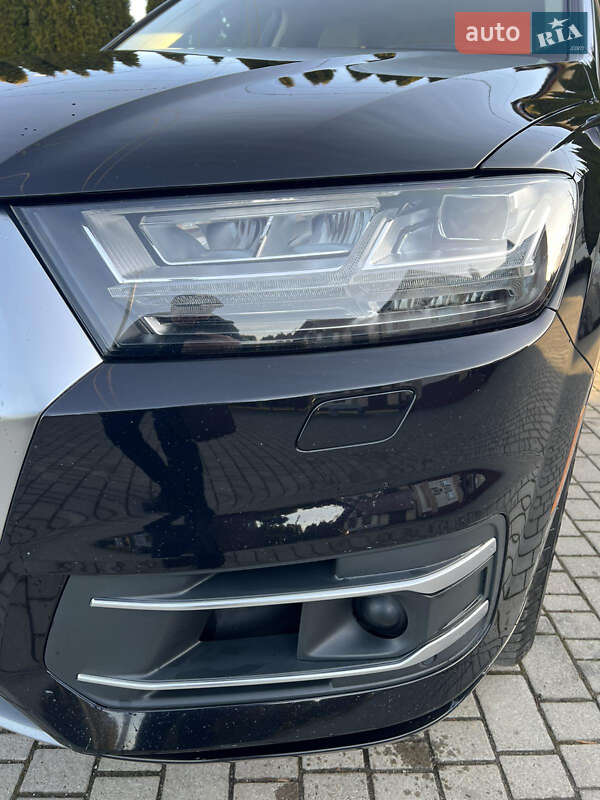 Внедорожник / Кроссовер Audi Q7 2017 в Львове