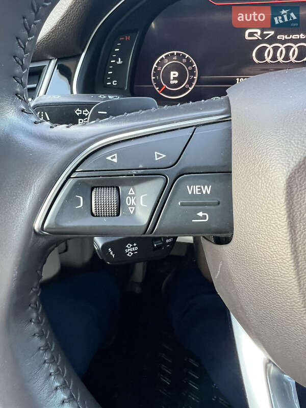 Внедорожник / Кроссовер Audi Q7 2017 в Львове