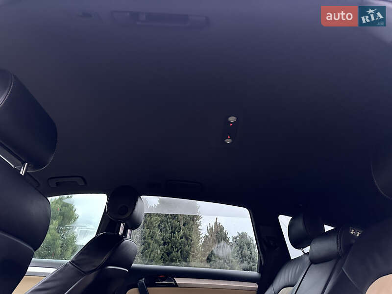 Внедорожник / Кроссовер Audi Q7 2009 в Млинове