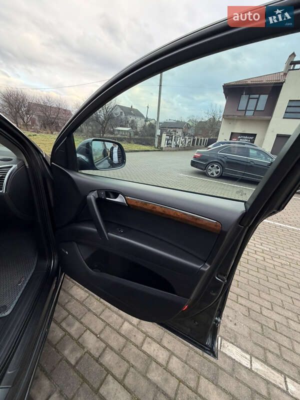 Внедорожник / Кроссовер Audi Q7 2015 в Львове