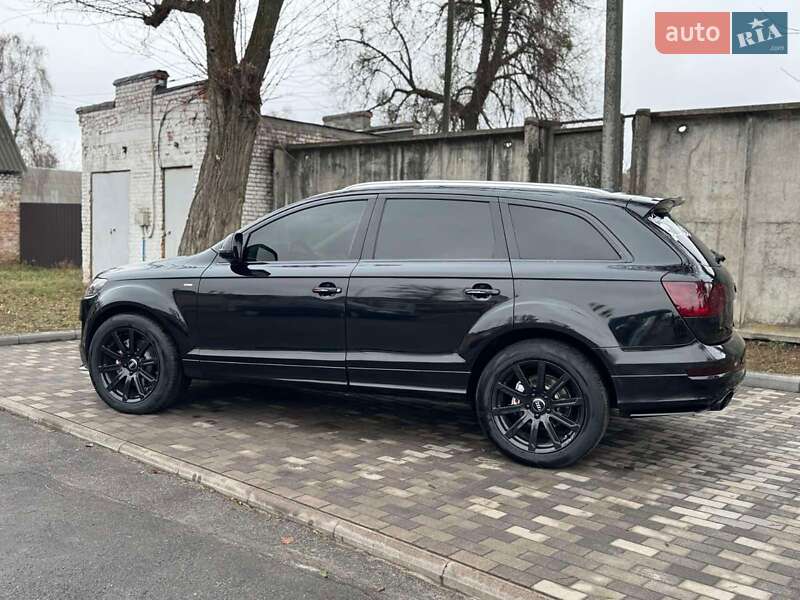 Внедорожник / Кроссовер Audi Q7 2007 в Николаеве