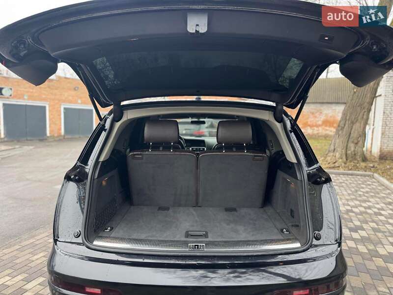 Внедорожник / Кроссовер Audi Q7 2007 в Николаеве